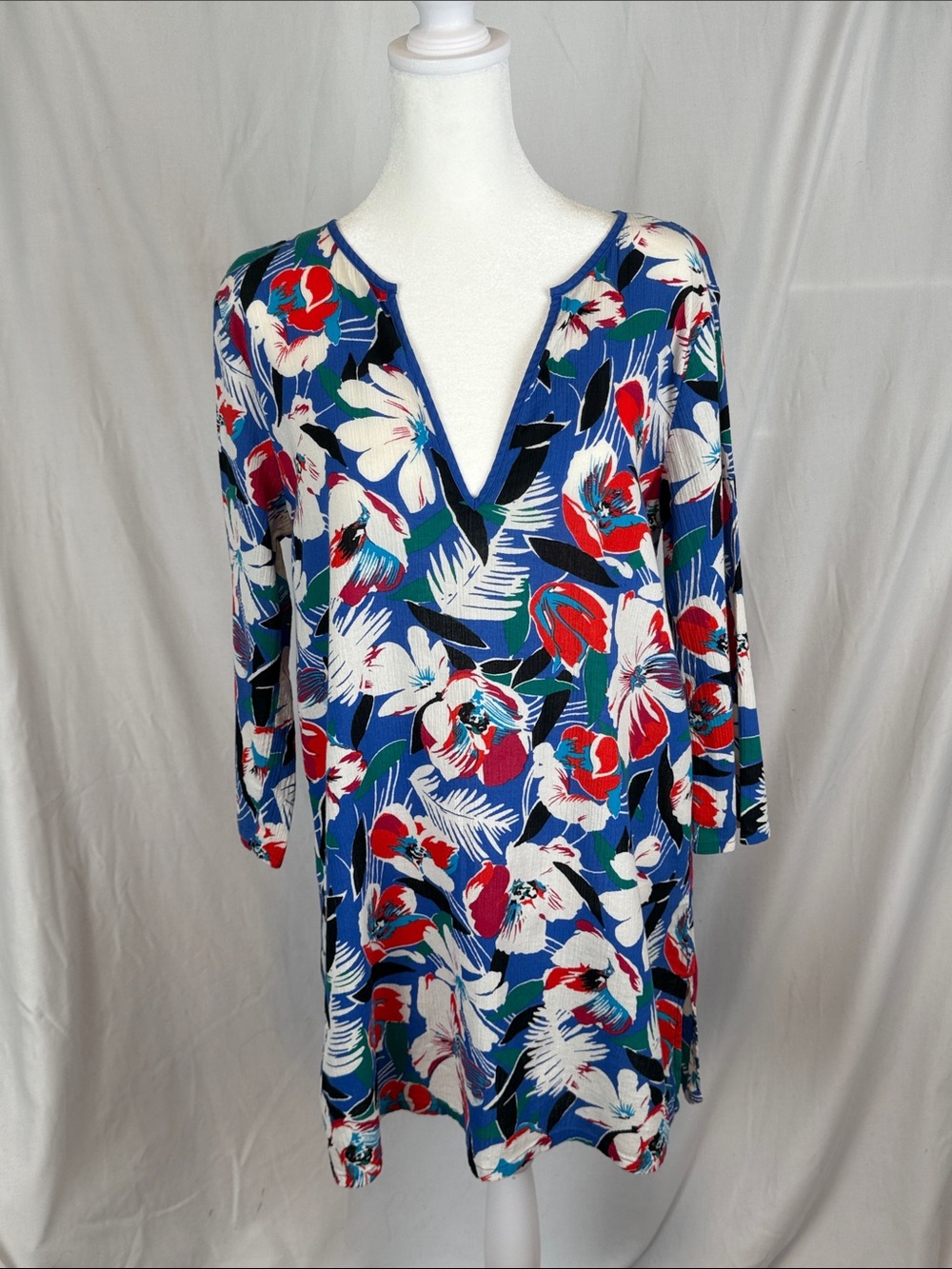 Women's J Crew Split V-Neck Tunic Blue with Floral Pattern Medium 100% Cotton